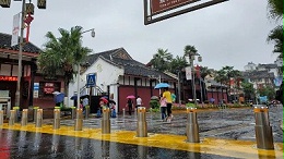 毫厘之间，安全之防：从“抗撞几何学”看城市高安全通道的硬核进化