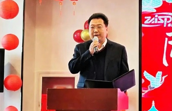 卓奥世鹏法人周鹏